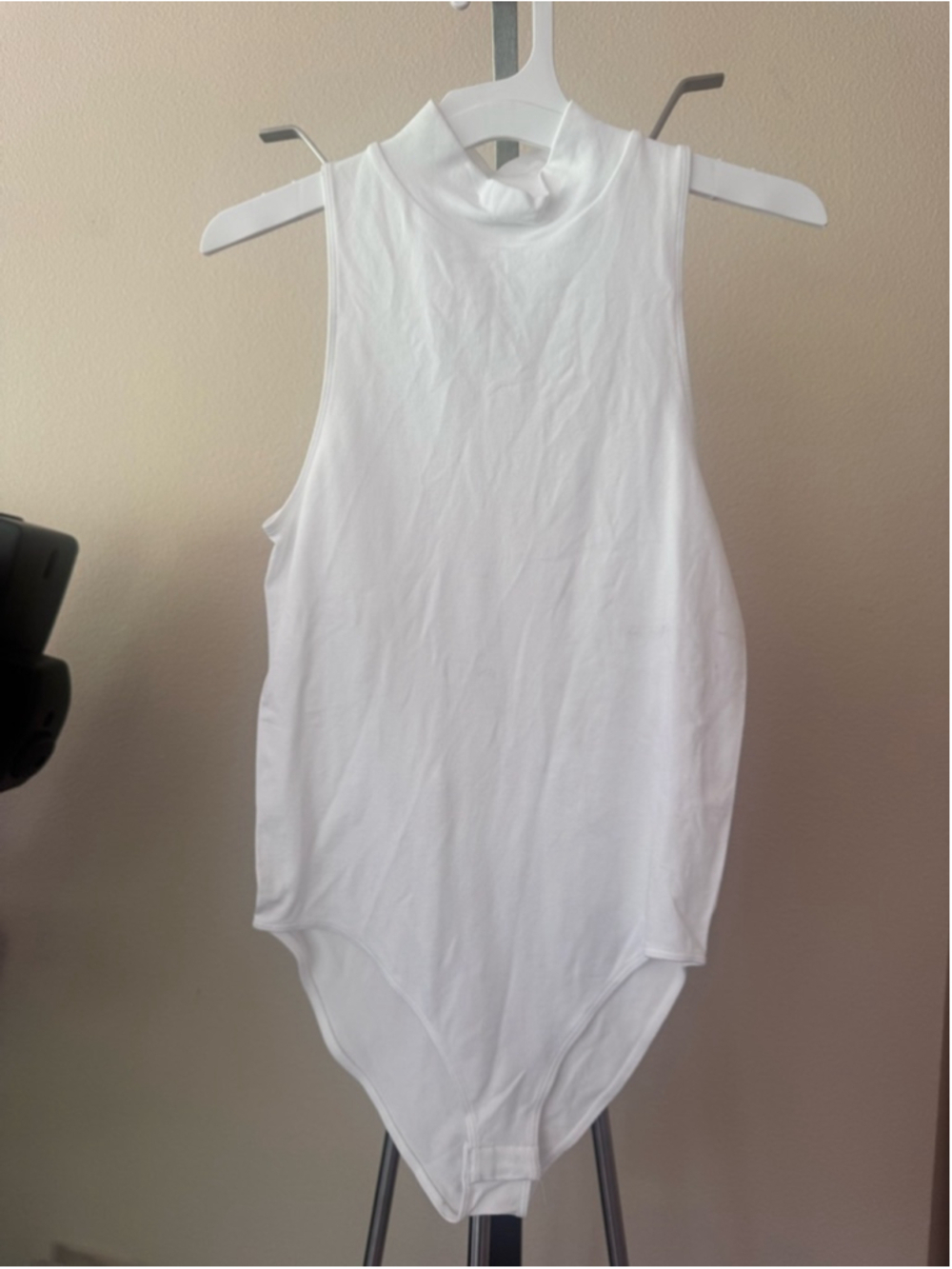 A New Day White Mock Neck Sleeveless Bodysuit Small